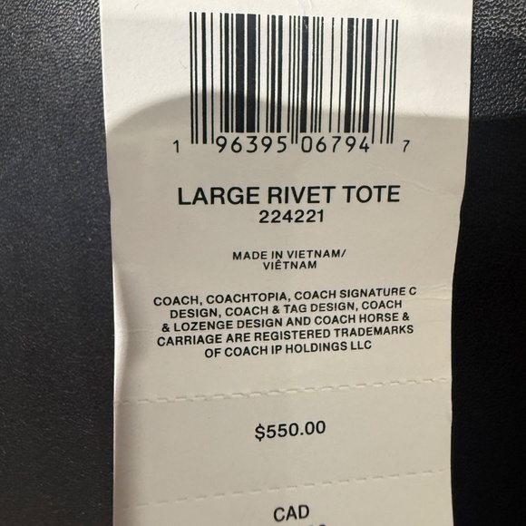 Beautiful never used Coachtopia Tote - Picture 10 of 10